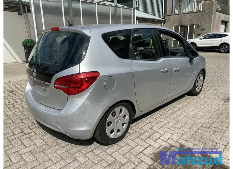 2011-opel-meriva-b-grijs-z157-a14xer-motor-onderdelen