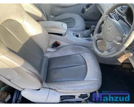 2003-mercedes-clk-w209-cabrio-240-26-v6-18v-blauw-onderdelen — foto 14
