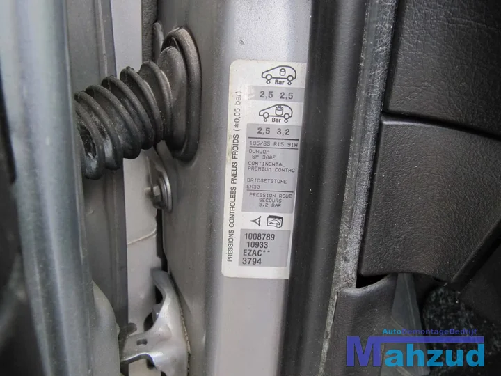 2004-peugeot-307-break-sw-16-16v-demontage-sloop-237 — foto 10