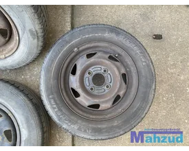 ford-fiesta-4-banden-met-velgen-4x108-13-inch — foto 2