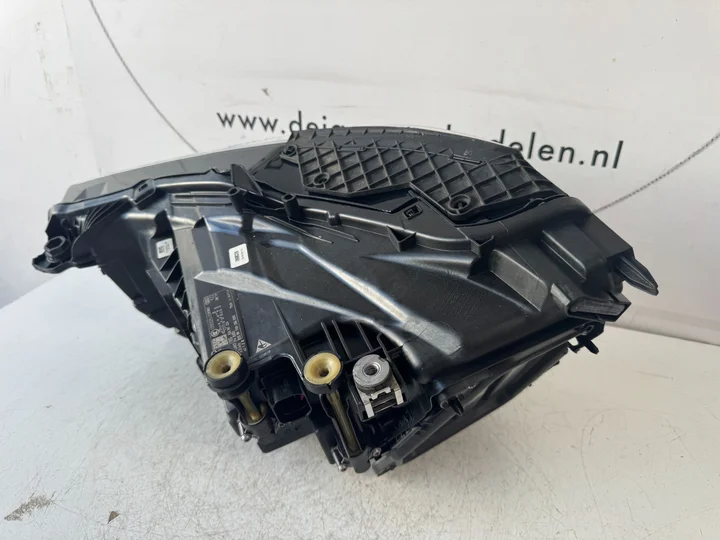 audi-q3-sq3-f3-83a-vol-led-koplamp-links-83a941034 — foto 4