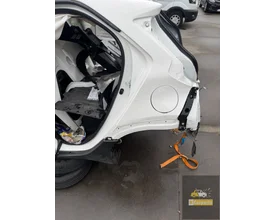 toyota-aygo-x-achterscherm-links-origineel