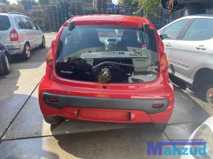 2010-peugeot-107-10-automaat-demontage-sloop-donorauto — foto 6