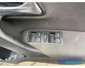 2010-vw-polo-6r-14-dsg-cgg-cggb-mlg-la7w-demontage-onderdelen — foto 27