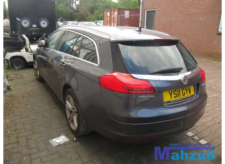 opel-insignia-a-compleet-interieur-stof-zwart-station