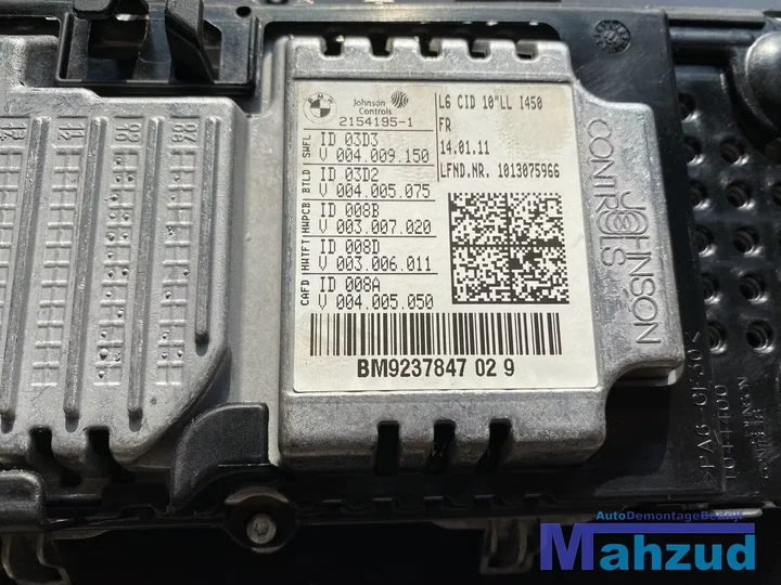 2012-bmw-7-serie-f01-navigatie-display-scherm-9237847029 — foto 2