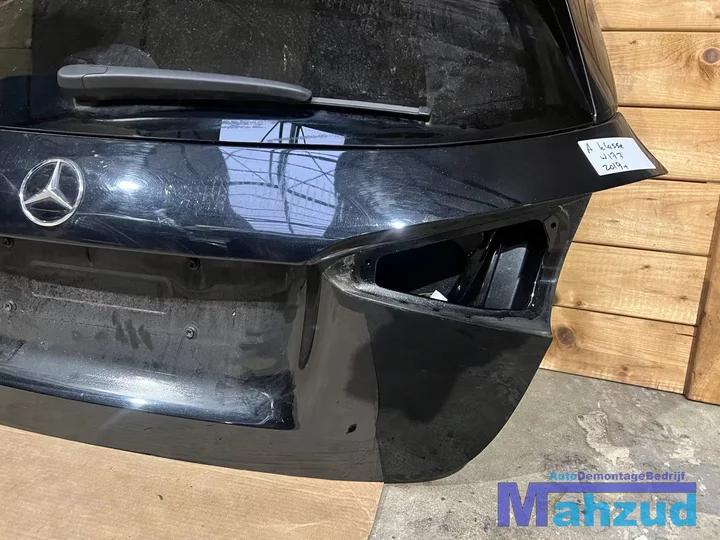 mercedes-a-klasse-w177-zwart-achterklep-20182021 — foto 4