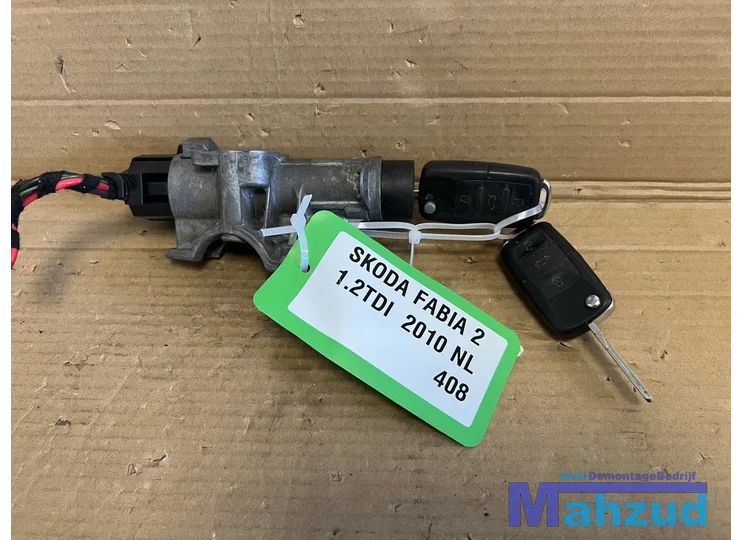 SKODA FABIA 2 Contactslot met 2 sleutels