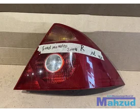 ford-mondeo-3-sedan-rechs-achterlicht-right-backlight