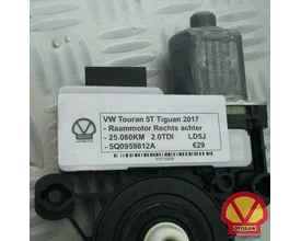 vw-touran-5t-tiguan-raammotor-rechts-achter-5q0959812a — foto 2