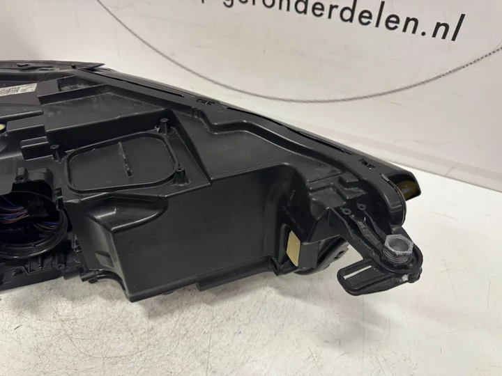 vw-troc-t-roc-iq-light-facelift-koplamp-links-2ga941035af — foto 4