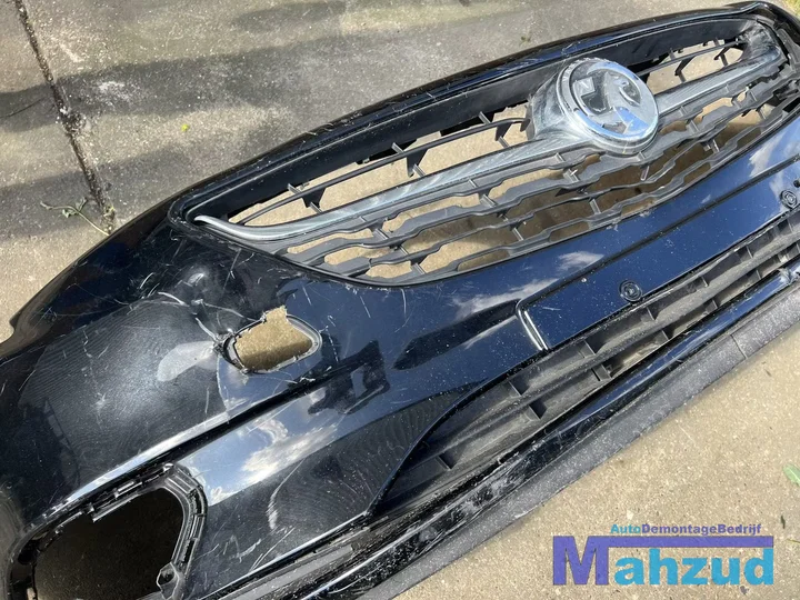 opel-corsa-e-zwart-voorbumper-bumper-voor-logo-20142019 — foto 9