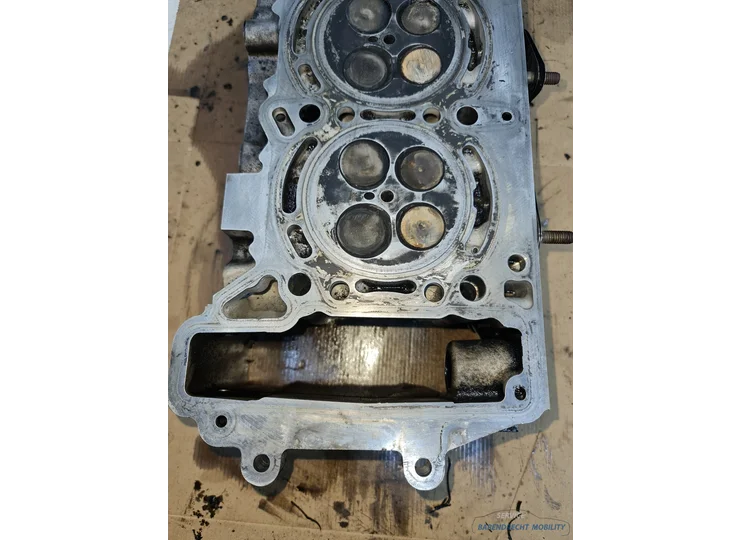 om642-642-mercedes-chrysler-jeep-dodge-pierburg-cilinderkop-rechts-r6420162301-origineel-nette-staat-gebruikt-2005-2006-2007-2008-2009-2010-2011-2012-2013-2014-barendrecht-mobility-service