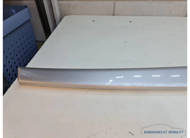 opel-vectra-c-achterklepspoiler-spoiler-kofferklepspoiler-zilver-metallic-nette-staat-gebruikt-vleugel-styling-2002-2003-2004-2005-2006-2007-2008-2009-barendrecht-mobility-service
