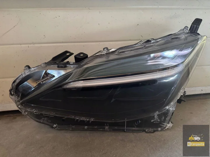 toyota-yaris-cross-full-ledlamp-links