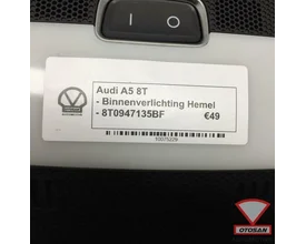 audi-a5-8t-binnenverlichting-hemel-leeslampje-8t0947135bf — foto 2