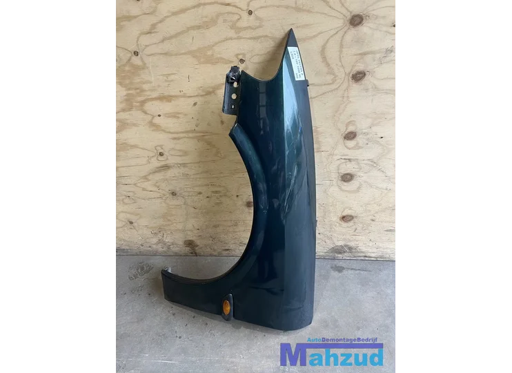 OPEL VECTRA B SEDAN Groen L359 links voorscherm 1995-2002