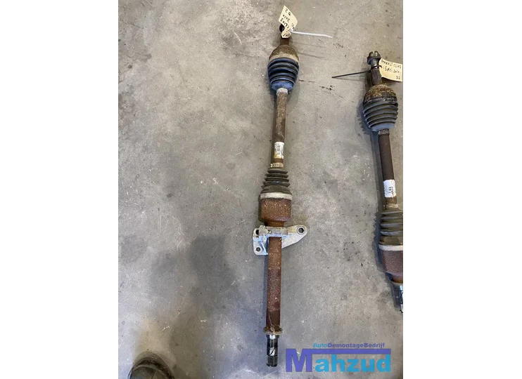 renault-clio-3-15-dci-aandrijfas-links-rechts