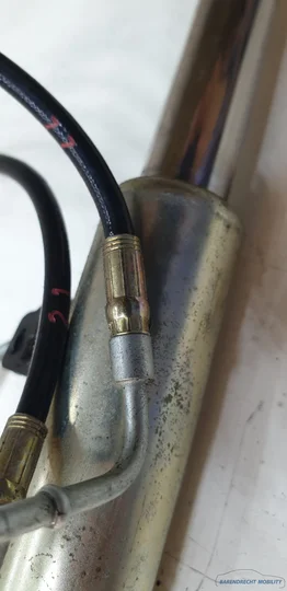 bmw-e46-3-serie-cabriolet-cabrio-hoofdcilinder-left-main-lift-cilinder-line-21-22-origineel-nette-staat-gebruikt-2002-2003-2004-2005-2006-barendrecht-mobility-service — foto 3
