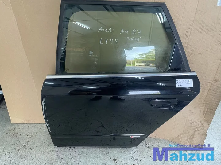 audi-a4-b7-avant-zwart-lc9z-links-achter-deur-portier-0408