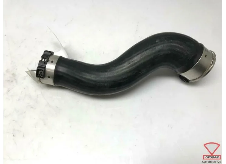 tuyau de refroidisseur intermédiaire mercedes classe c w204 a2045284682