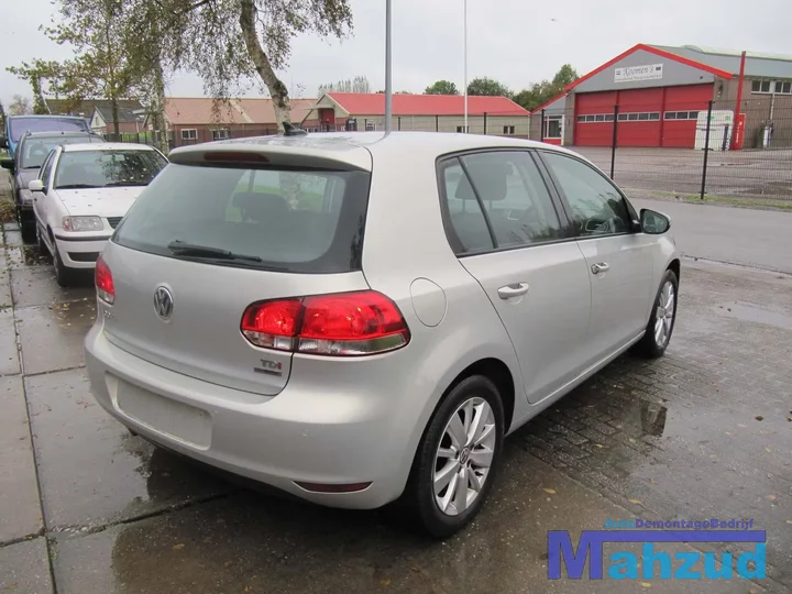 2012-volkswagen-golf-6-16-tdi-demontage-sloop-124 — foto 4