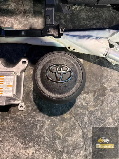 airbag-set-toyota-aygo-x-compleet-dashboard-set-origineel — foto 2
