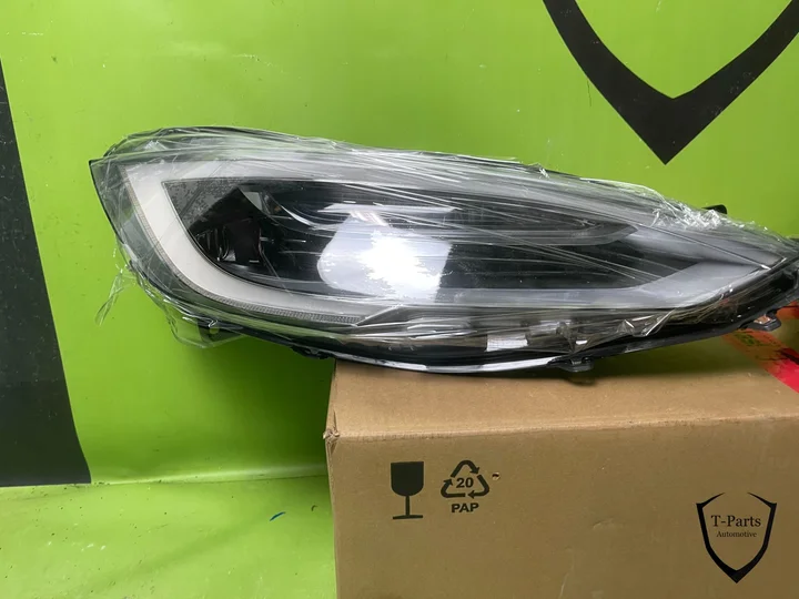 tesla-model-s-koplamp-links-rechts — foto 3