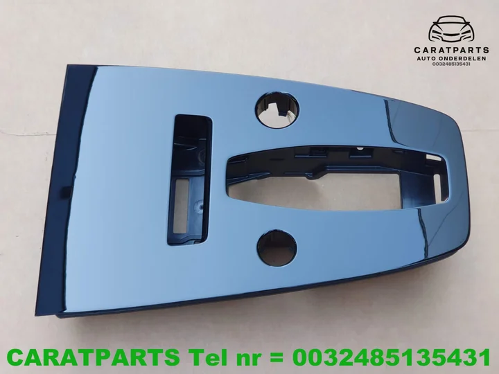 89a864261a-audi-q4-e-tron-inleg-console-q4-e-tron-inzetstuk — foto 2