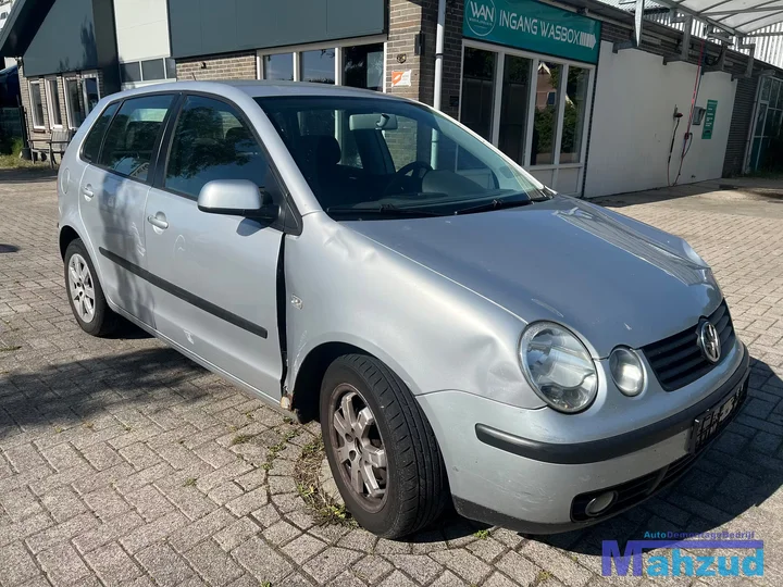 vw-polo-9n-12-azq-zilver-la7w-demontage-onderdelen — foto 8