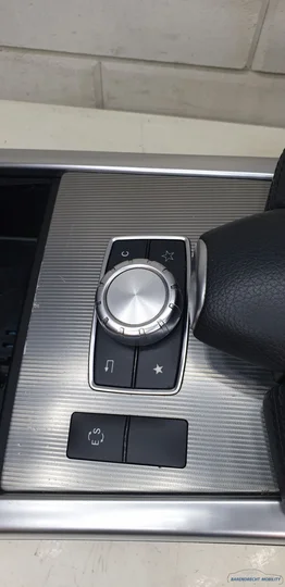 complete-middenconsole-armleuning-idrive-asbak-w212-eklasse-mercedes-origineel-gebruikt — foto 5