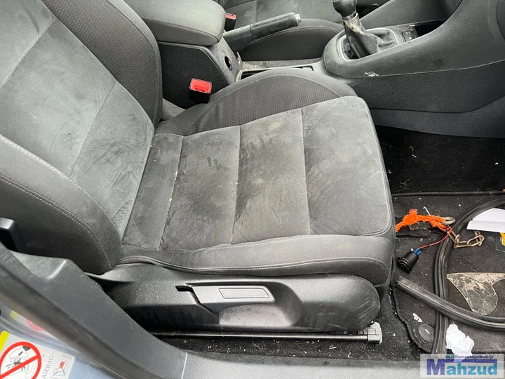 vw-golf-6-14-tsi-cavd-cav-kwb-motor-la5q-demontage-sloop-onderdelen — foto 14