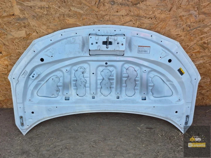 toyota-yaris-cross-motorkap — foto 2