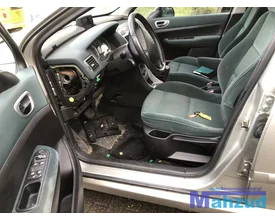 peugeot-307-break-sw-rechts-voor-stoel-achterbank