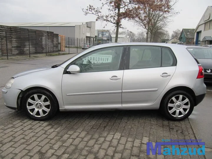 2006-volkswagen-golf-5-20-tdi-demontage-sloop-118 — foto 3