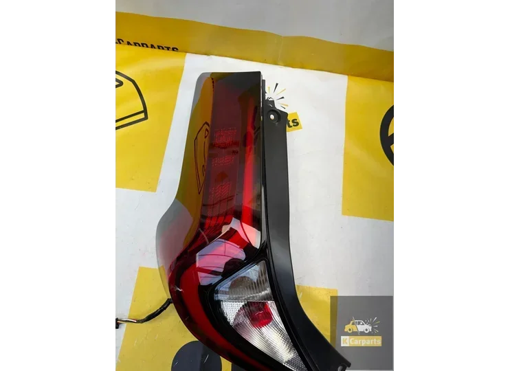 toyota-aygo-x-achterlicht-links-vvti-0000012928-origineel — foto 4