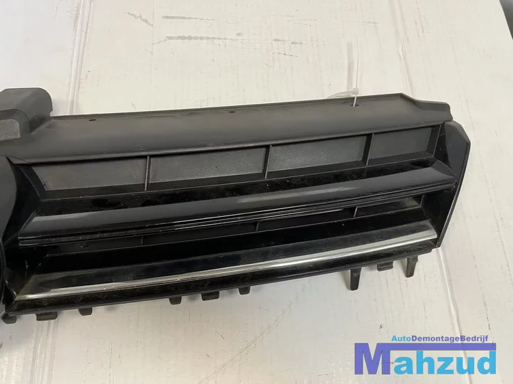 vw-golf-7-grille-20132019 — foto 5