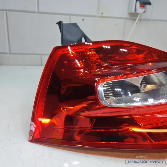 achterlicht-renault-megane-ii-2-facelift-links-8200413214-bestuuderskant-origineel-nette-staat-gebruikt-2003-2008 — foto 3