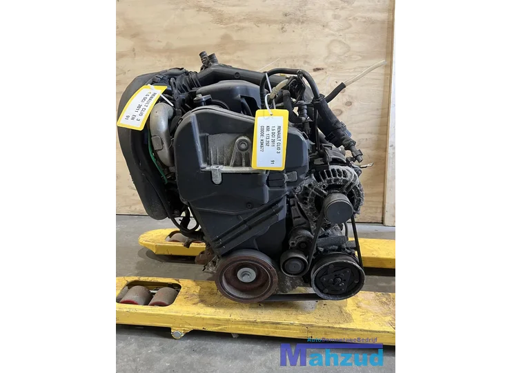 RENAULT CLIO 3 1.5 DCI Motorblok motor K9K67 K9K677