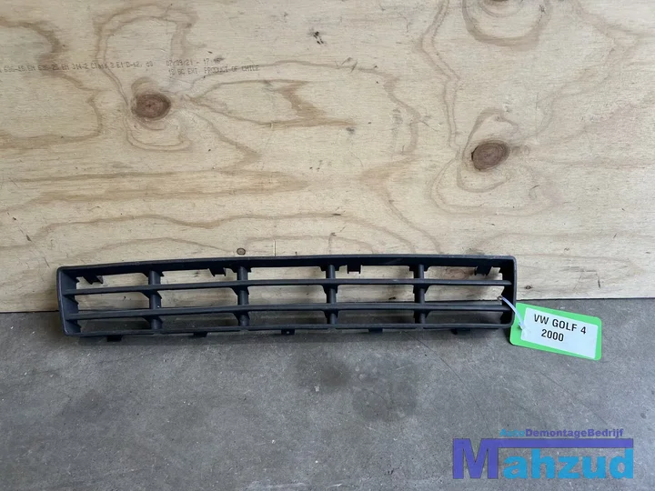 vw-golf-4-bumper-grille-rooster-19982003