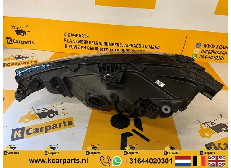 audi-a3-8y-led-koplamp-set-linksrechts-8y0941011-8y0941012
