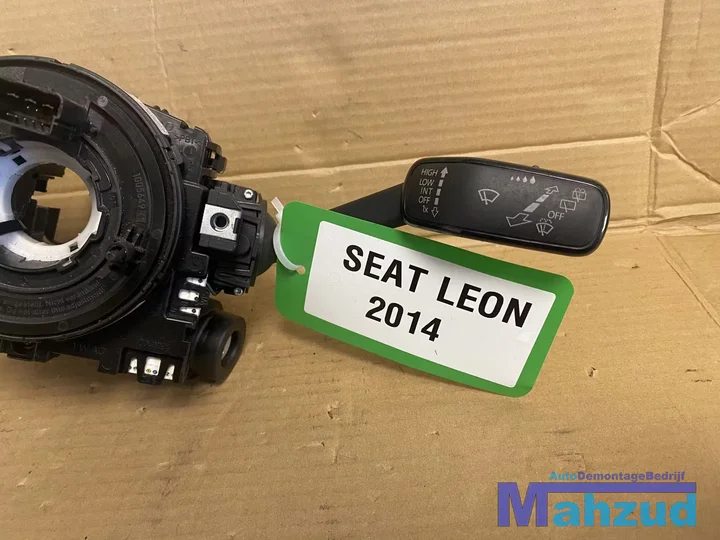 seat-leon-3-stuurkolom-combi-schakelaar-20122021 — foto 4