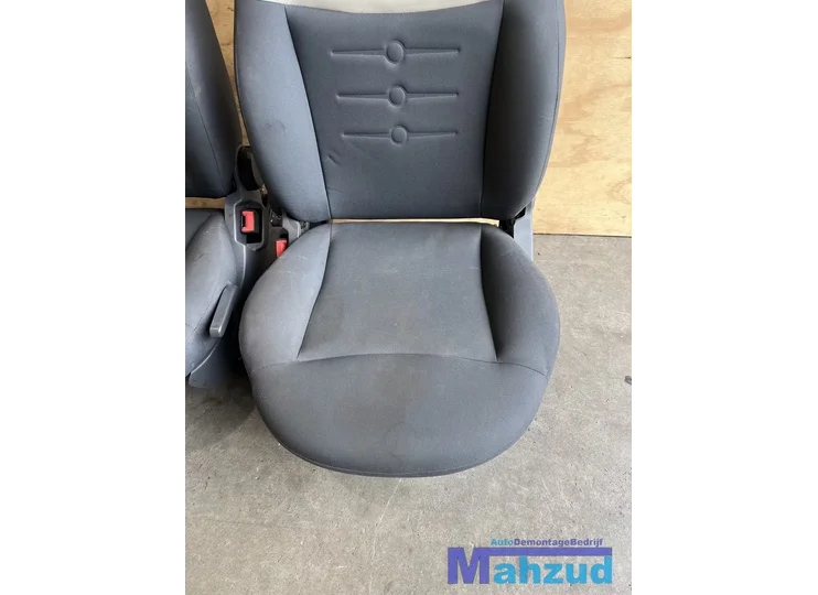 2012-fiat-500-compleet-interieur-stof-zwart-wit