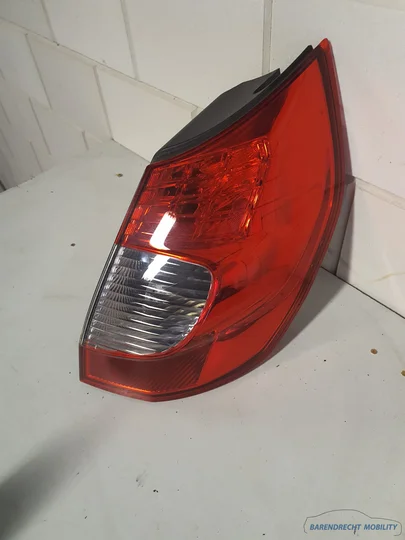 achterlicht-renault-grand-scenic-ii-facelift-8200474327-rechts-origineel-nette-staat-gebruikt-2003-2010 — foto 4