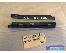 mercedes-slk-r170-rechts-links-achter-zijskirt-rubber-a1706982230-a1706982130