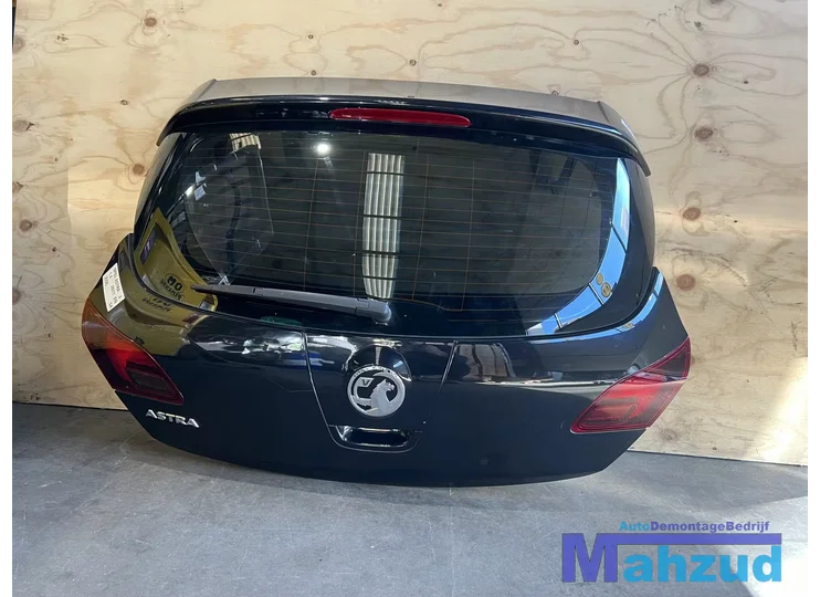 OPEL ASTRA J Zwart Z22C hatchback achterklep 2009-2015