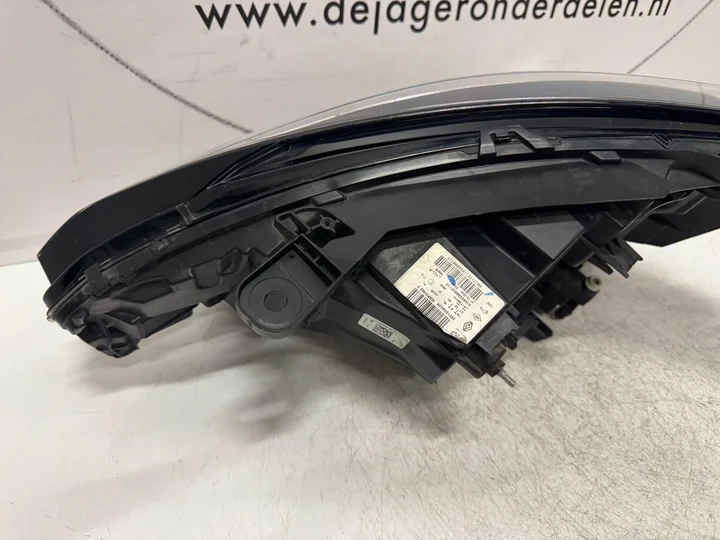 renault-clio-v-5-koplamp-led-pure-vision-rechts-260100902r — foto 5