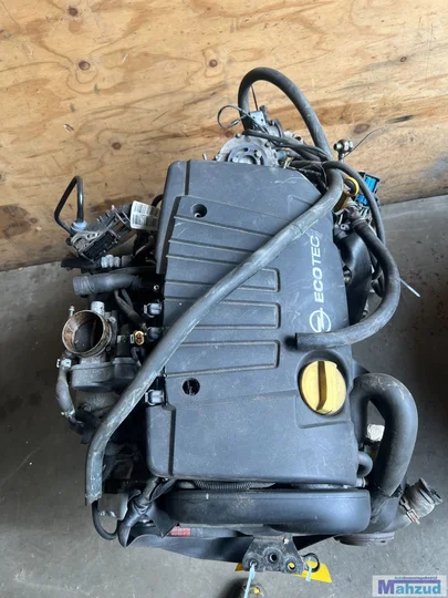 opel-zafira-a-18-16v-motorblok-motor-z18xe — foto 3