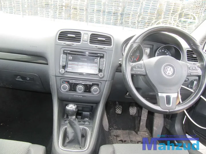 2010-volkswagen-golf-6-16-tdi-demontage-sloop-123 — foto 13