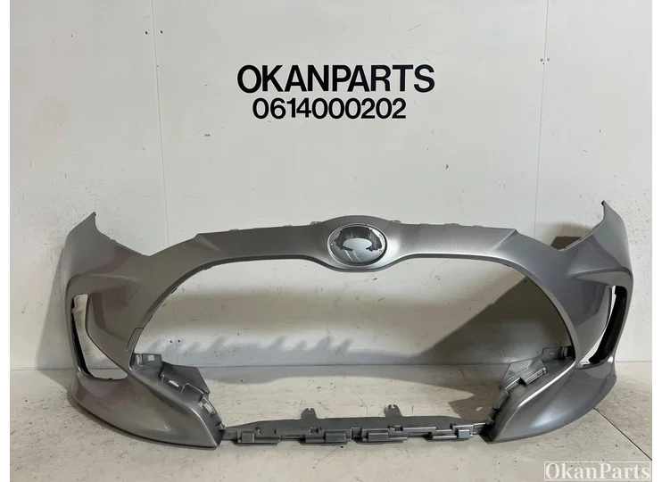 Toyota Yaris XP210 Voorbumper 52119-ODAOO